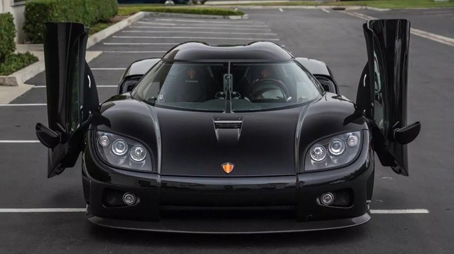 Sieu xe Koenigsegg CCX dung chan ban 1,4 trieu do-Hinh-4